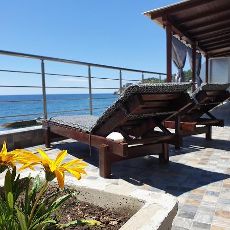 Holiday House Kruce 울친 외부 사진