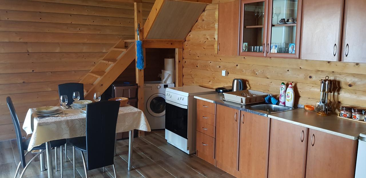 Holiday House Kruce 울친 외부 사진